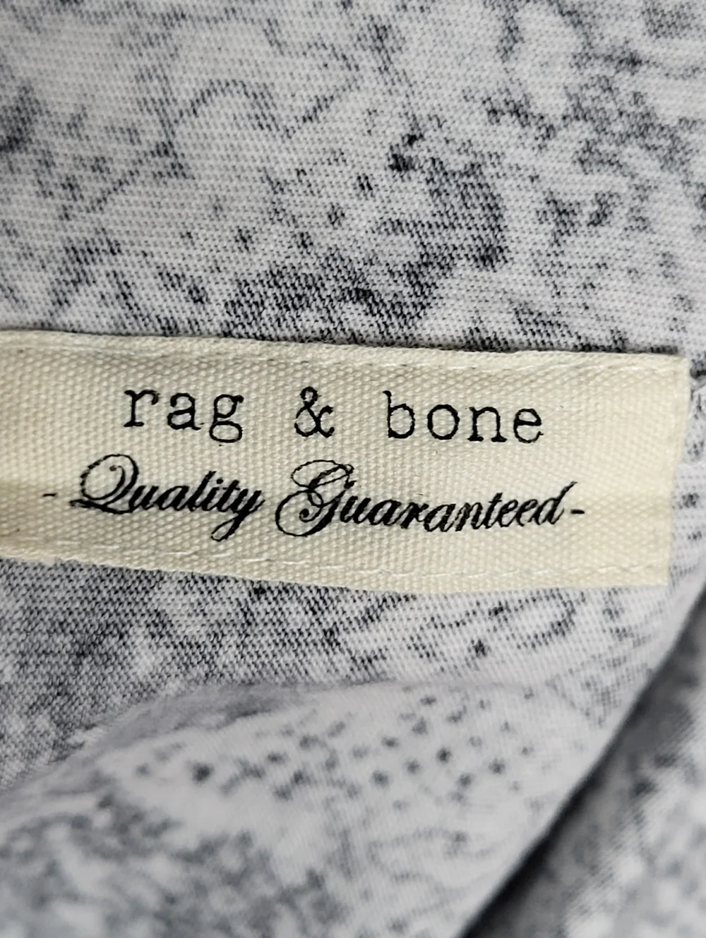 rag & bone All Over Snake Cotton Tee Classic Fit Size M Graphic Tee - Picture 10 of 11